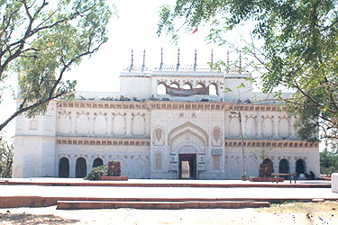 http://www.getbookcab.com/Admin/images/Auraiya.jpg