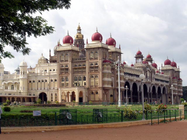 http://www.getbookcab.com/Admin/images/Mysore.jpg