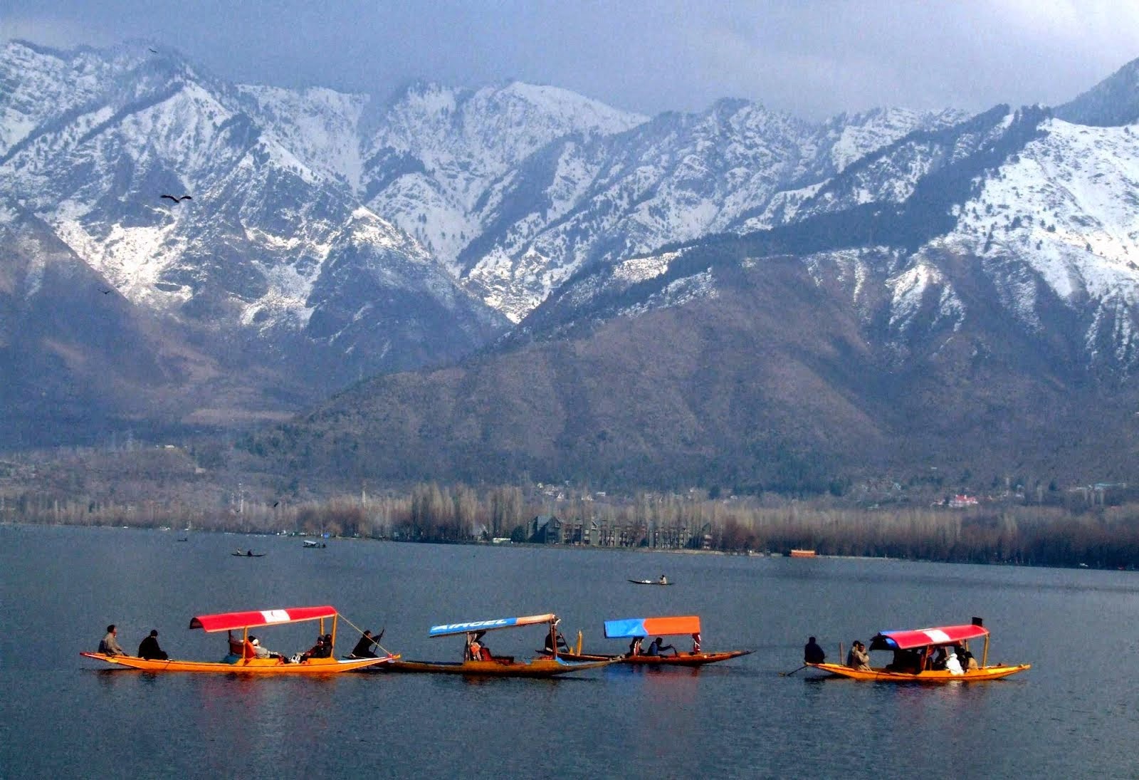 http://www.getbookcab.com/Admin/images/Srinagar.jpg