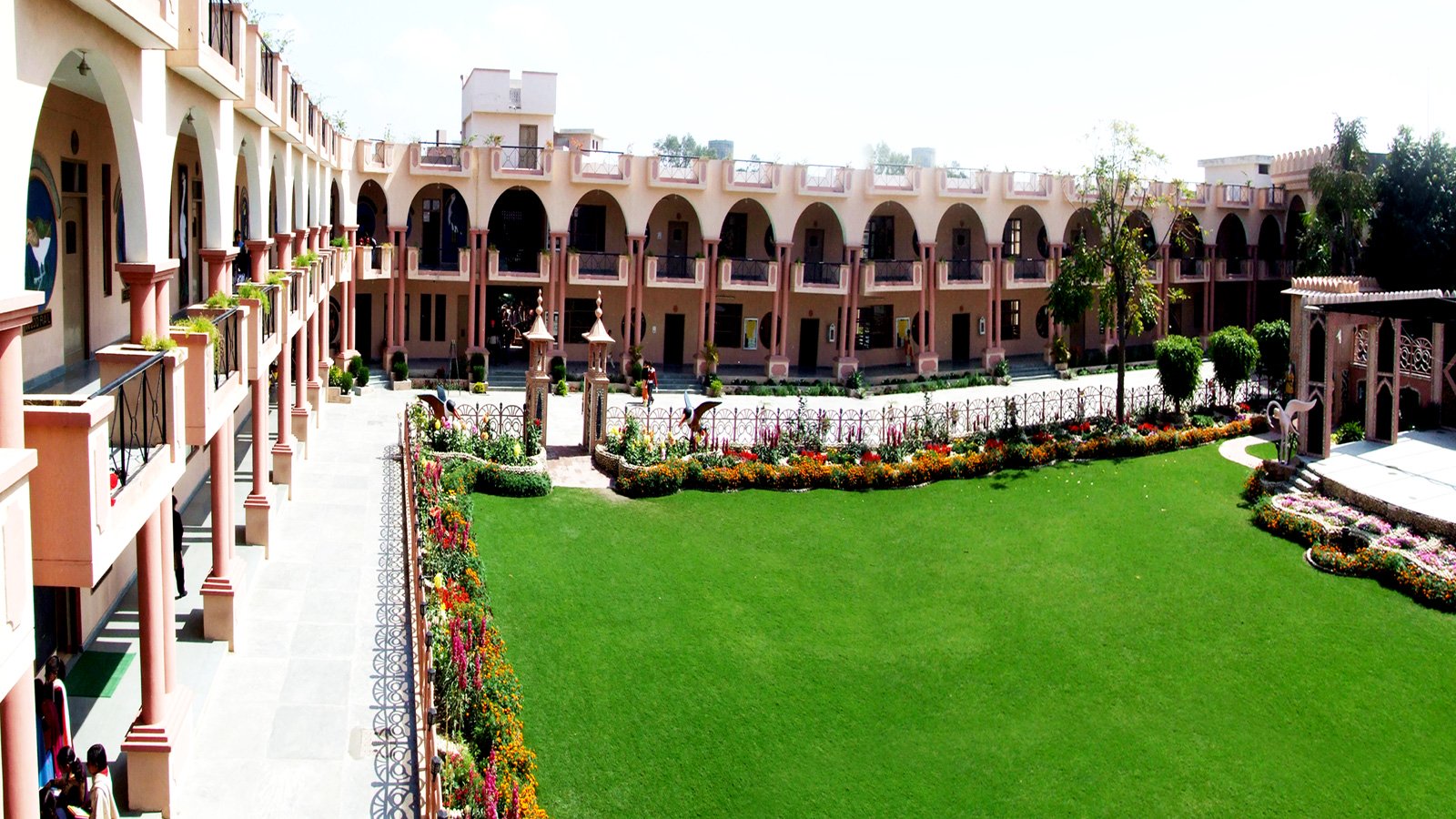 http://www.getbookcab.com/Admin/images/ferozepur.jpg