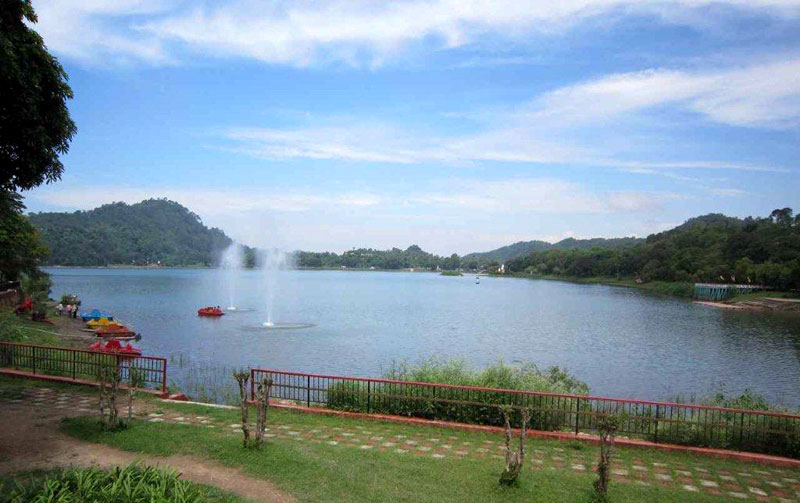 http://www.getbookcab.com/Admin/images/mansarlake-2.jpg
