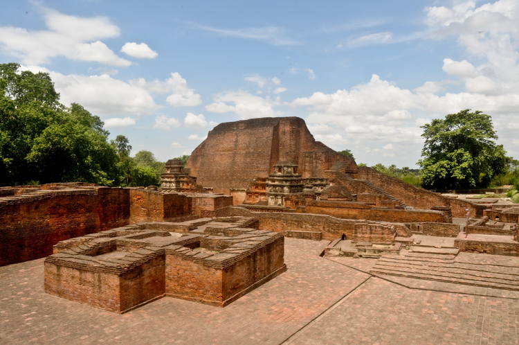 http://www.getbookcab.com/Admin/images/nalanda.jpg